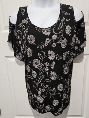 Catherines Black Cold-Shoulder Floral Blouse